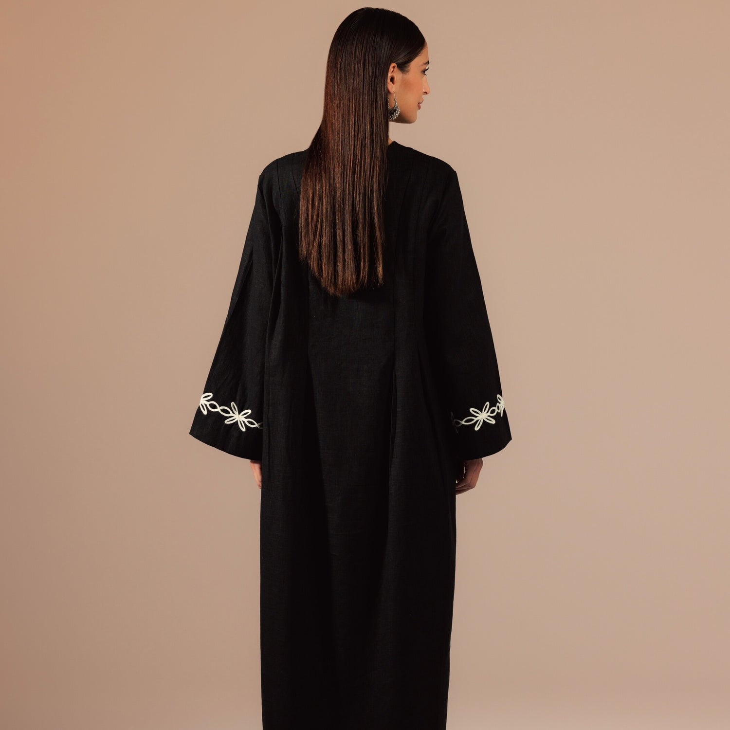 Black Linen Kaftan with White Flower Embroidery