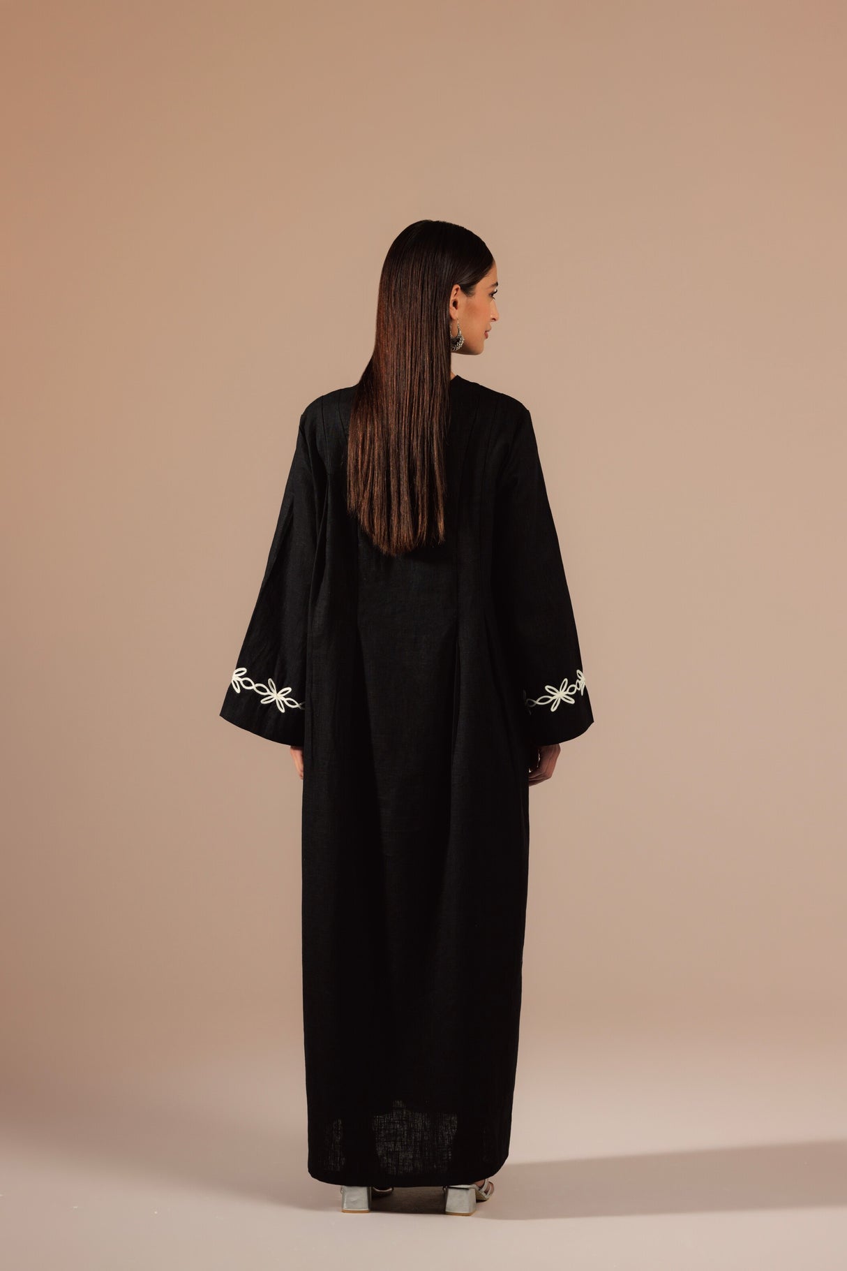 Black Linen Kaftan with White Flower Embroidery