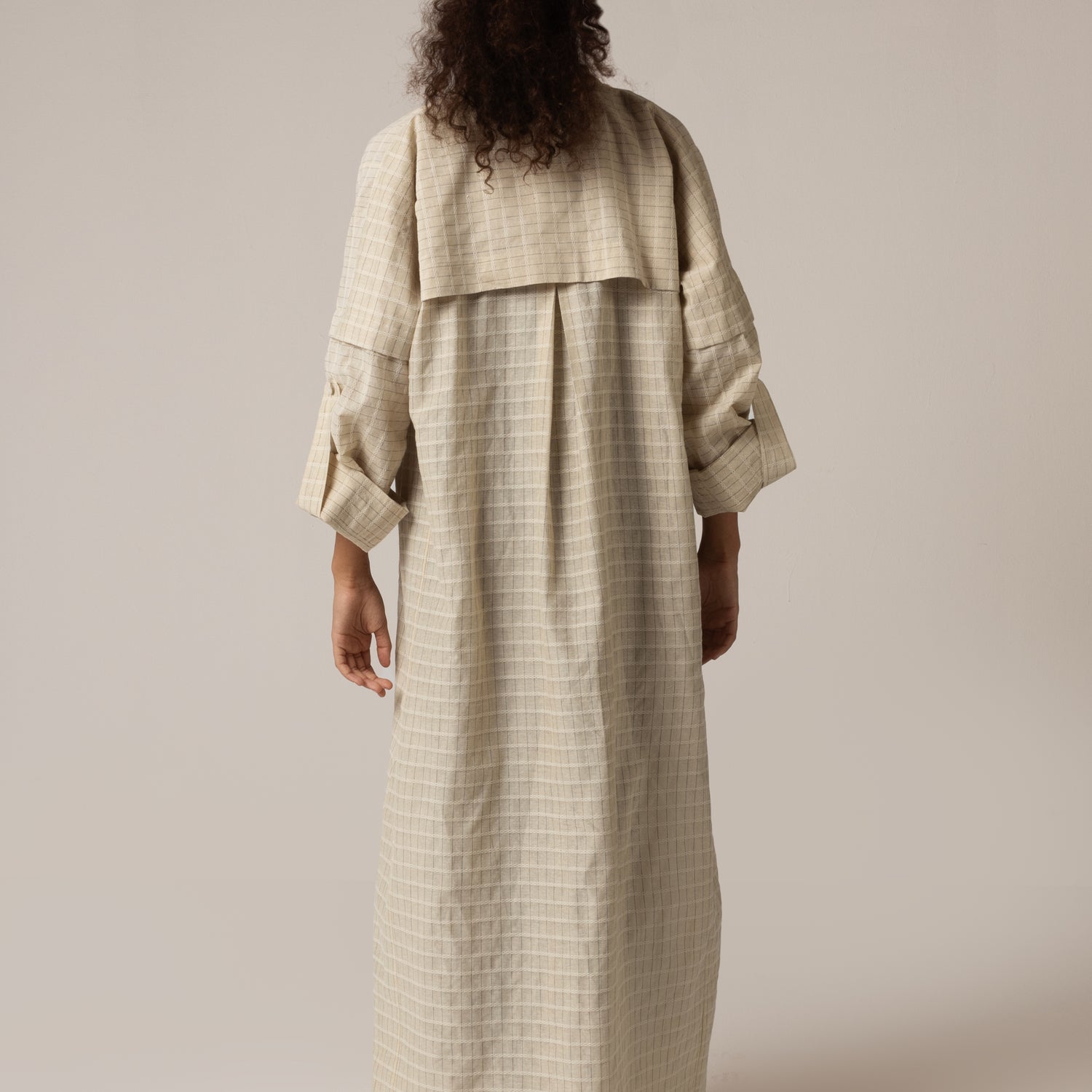 Cotton Abaya with Tonal Pattern and Floral Appliqué Pocket