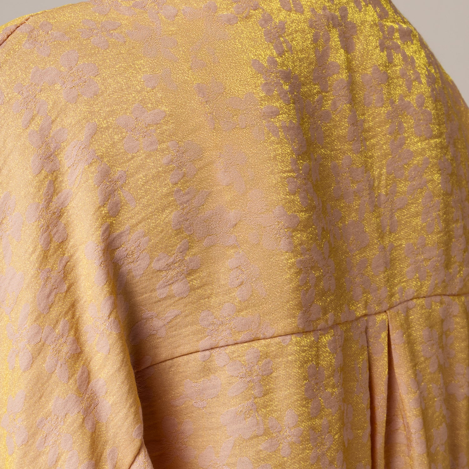 Jaquard Oversized Shirt with Shimmery Effect