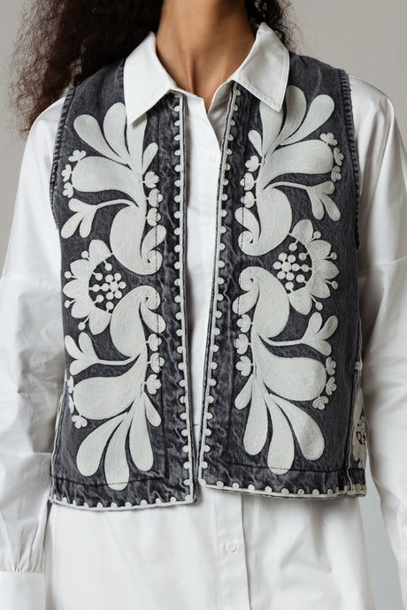 سديري دينم رمادي مطرزة