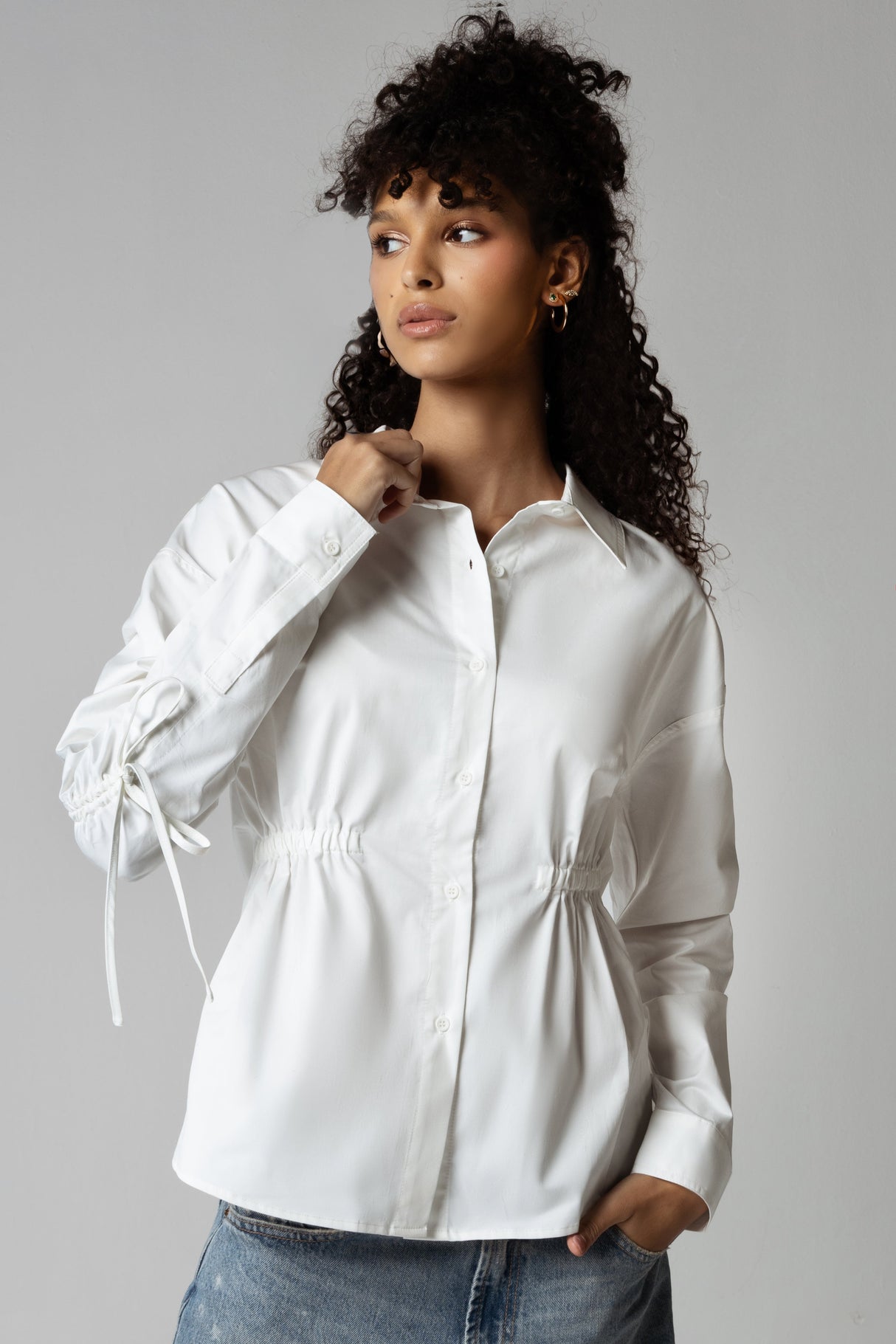 🎁 White Poplin Shirt with Drawstring Details (30% off)