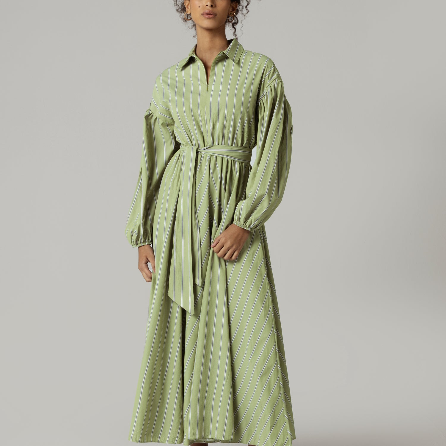 فستان نمط قميص اخضر - مخطط