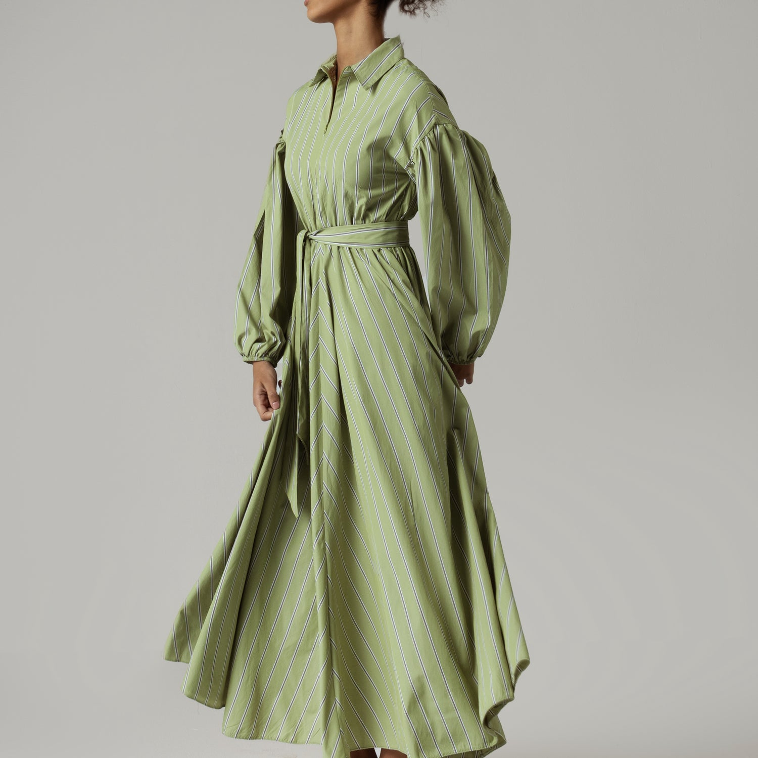 فستان نمط قميص اخضر - مخطط