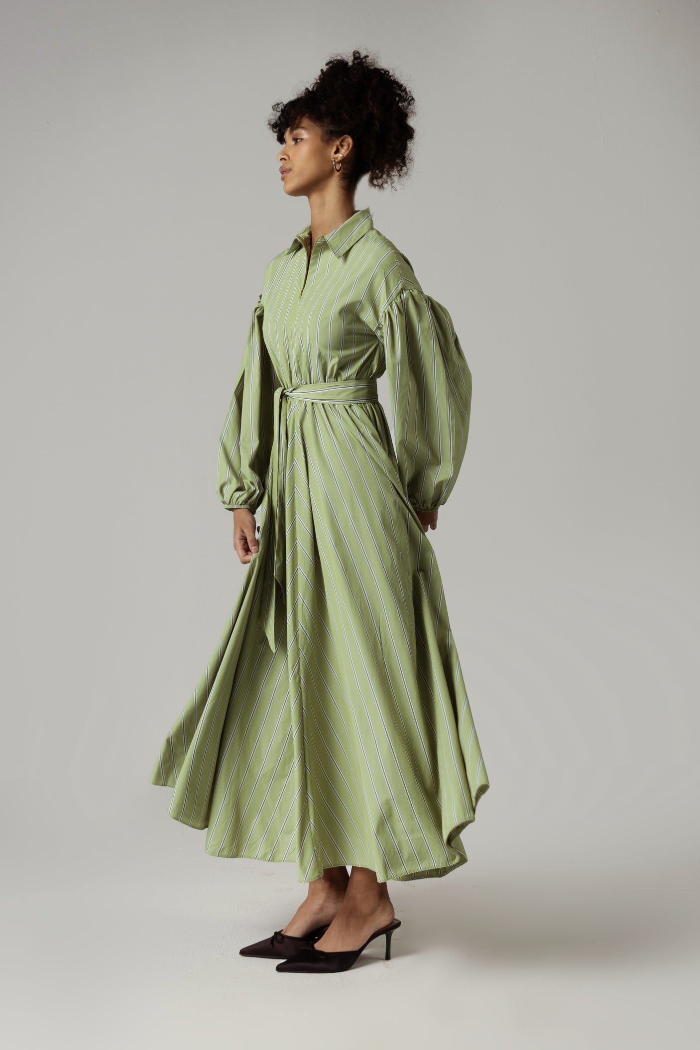 Dress with Tie Belt and Elastic Wristband - Green