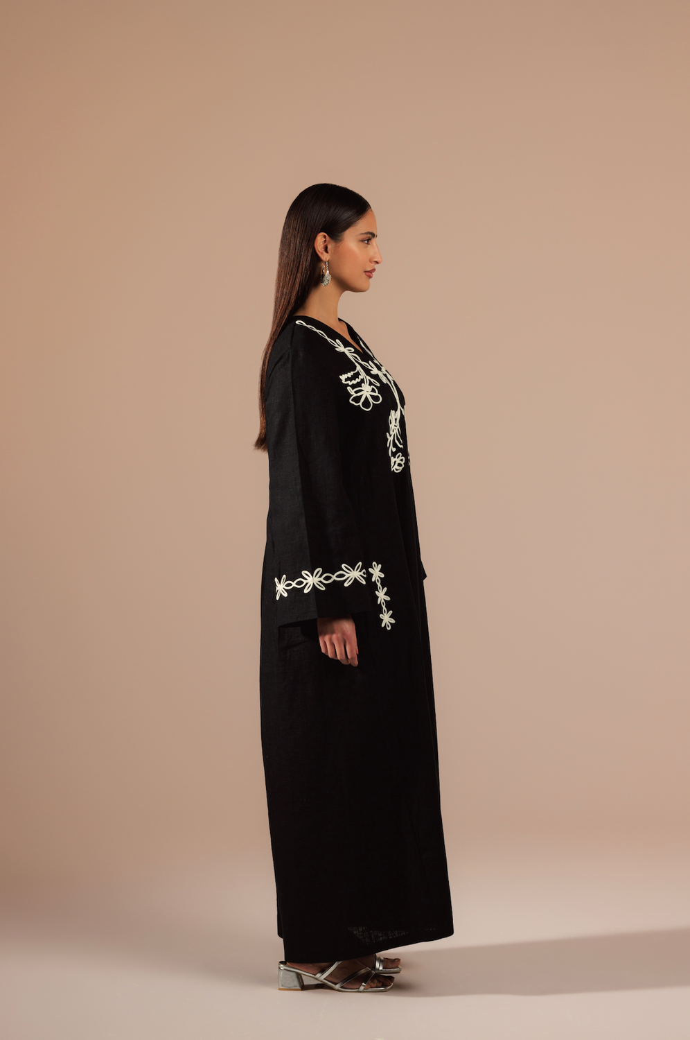 Black Linen Kaftan with White Flower Embroidery