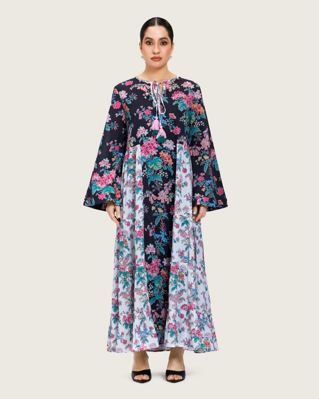 Loose Floral Cotton Dress with Tassels - Noētic