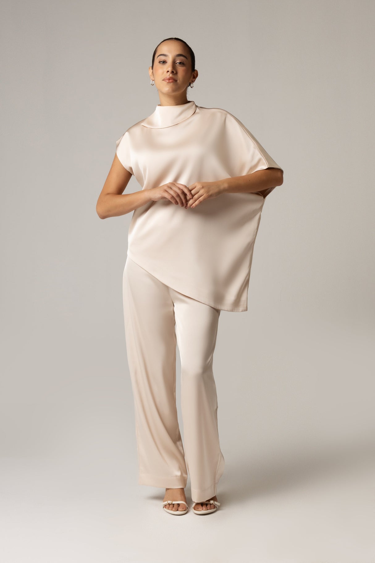 🎁 Pearl Satin Asymmetrical Top and Pant Set (30% off)