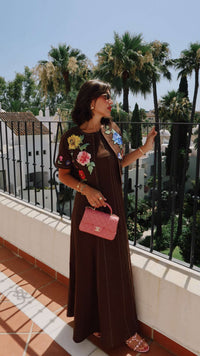 Luxury Linen Two-Piece Set with Hand-Appliqué Floral Embroidery