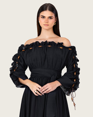 فستان ماكسي اسود مزهر بخليط الكتان أوف شولدر مع حزام خصر
