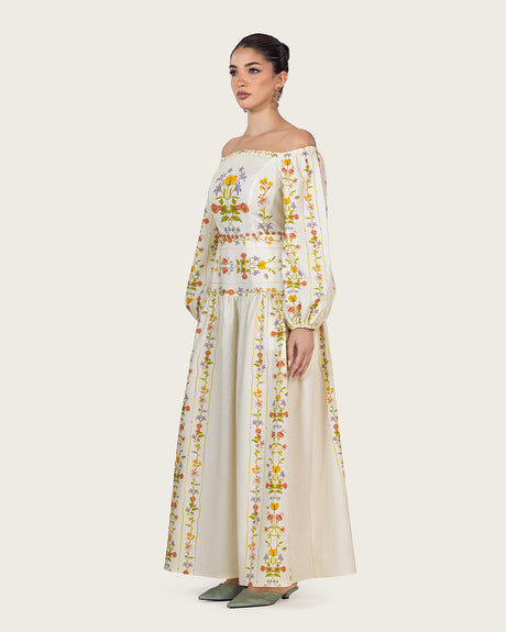 فستان كتان مطرز بحزام خصر مرصع يدويًا