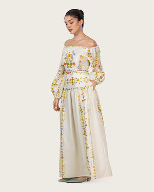 فستان كتان مطرز بحزام خصر مرصع يدويًا