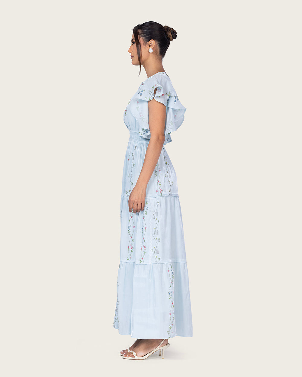 فستان ماكسي شيفون لامع أزرق فاتح بأكمام فراشة