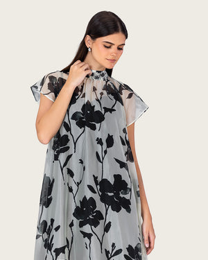 فستان ماكسي أورغانزا مزهر مع ربطة خلفية