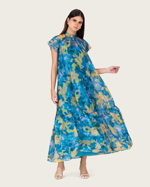 فستان ماكسي أورغانزا بطبعة مميزة مع فيونكة خلفية