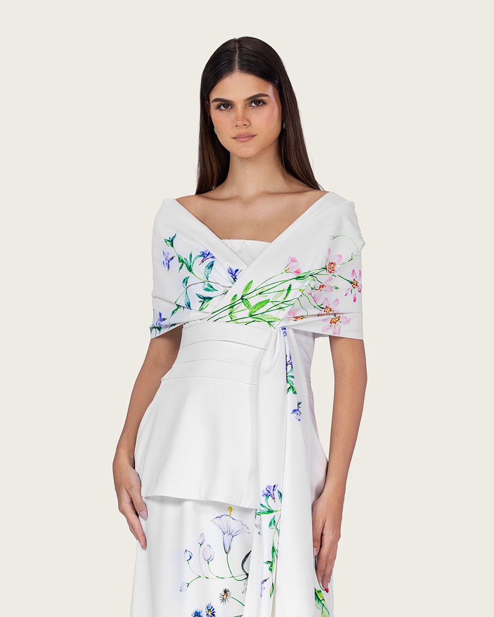 فستان ماكسي كريب أبيض مزهر بياقة أوف شولدر