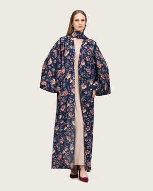 عباية مفتوحة بطبعة زهور باللون الكحلي مع وشاح