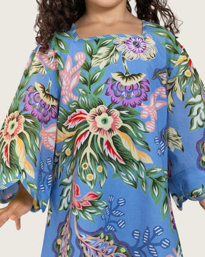 فستان أطفال قطن أزرق مطبوع بقصة واسعة و حواف مموجة