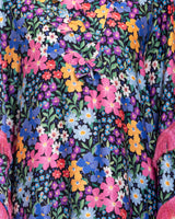 فستان ستان ملون مطبوع بأهداب وتفاصيل ورود ثلاثية الأبعاد