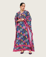 فستان ستان ملون مطبوع بأهداب وتفاصيل ورود ثلاثية الأبعاد