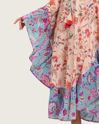 A flowy cotton kaftan with ruffle wide sleeves and mix print - Noētic