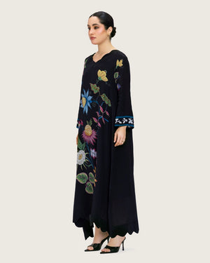 Artistic Floral Maxi Dress with Scalloped Hem - Noētic