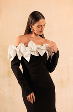Black and White Off-Shoulder Hourglass Crepe Dress - Noētic