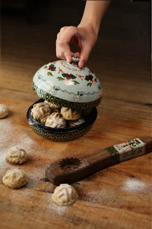 Bonbonniere and Maamoul Hand Painted Set - Noētic