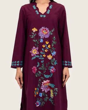 Burgundy Linen Kaftan with Hand Embellishments and Scalloped Edges - Noētic