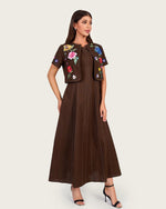 Luxury Linen Two-Piece Set with Hand-Appliqué Floral Embroidery - Noētic
