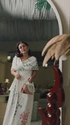 فستان ماكسي كريب أبيض مزهر بياقة أوف شولدر