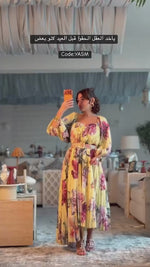 فستان ميدي شيفون أصفر مزهر بكسرات مع حزام