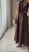 Luxury Linen Two-Piece Set with Hand-Appliqué Floral Embroidery