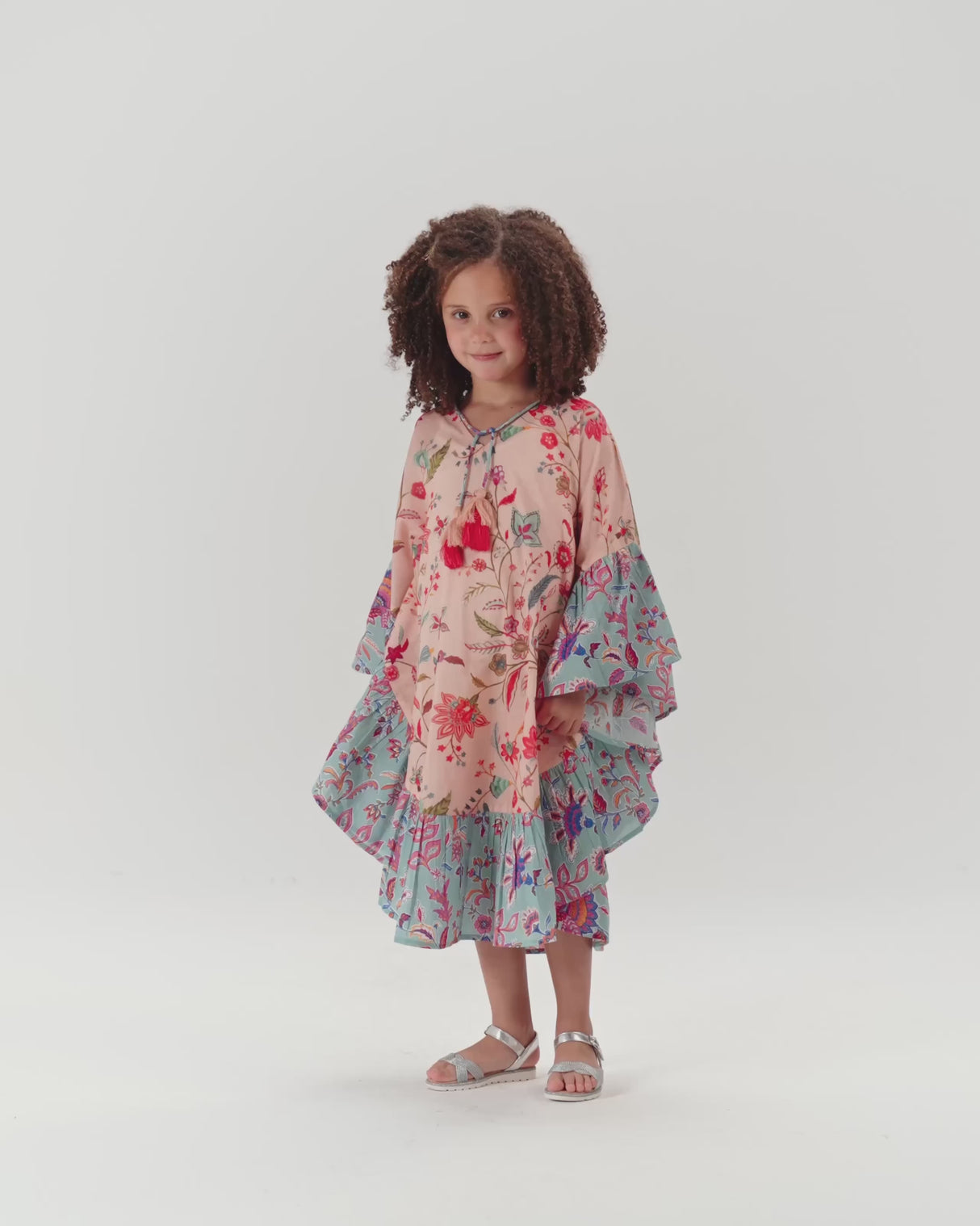 Girls Printed Kaftan with Flowy Silhouette and Sleeves -Peach