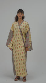عباية كيمونو قطنية مطبوعة (مربعات صفراء وخضراء)